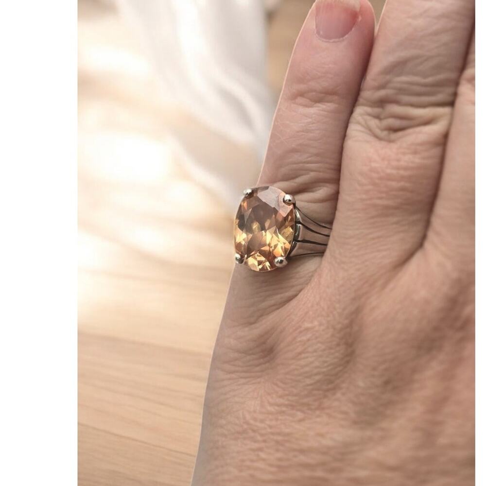 Silpada 925 Sterling Silver Champagne Cubic Zirconia Vintage Ring Size 7.5